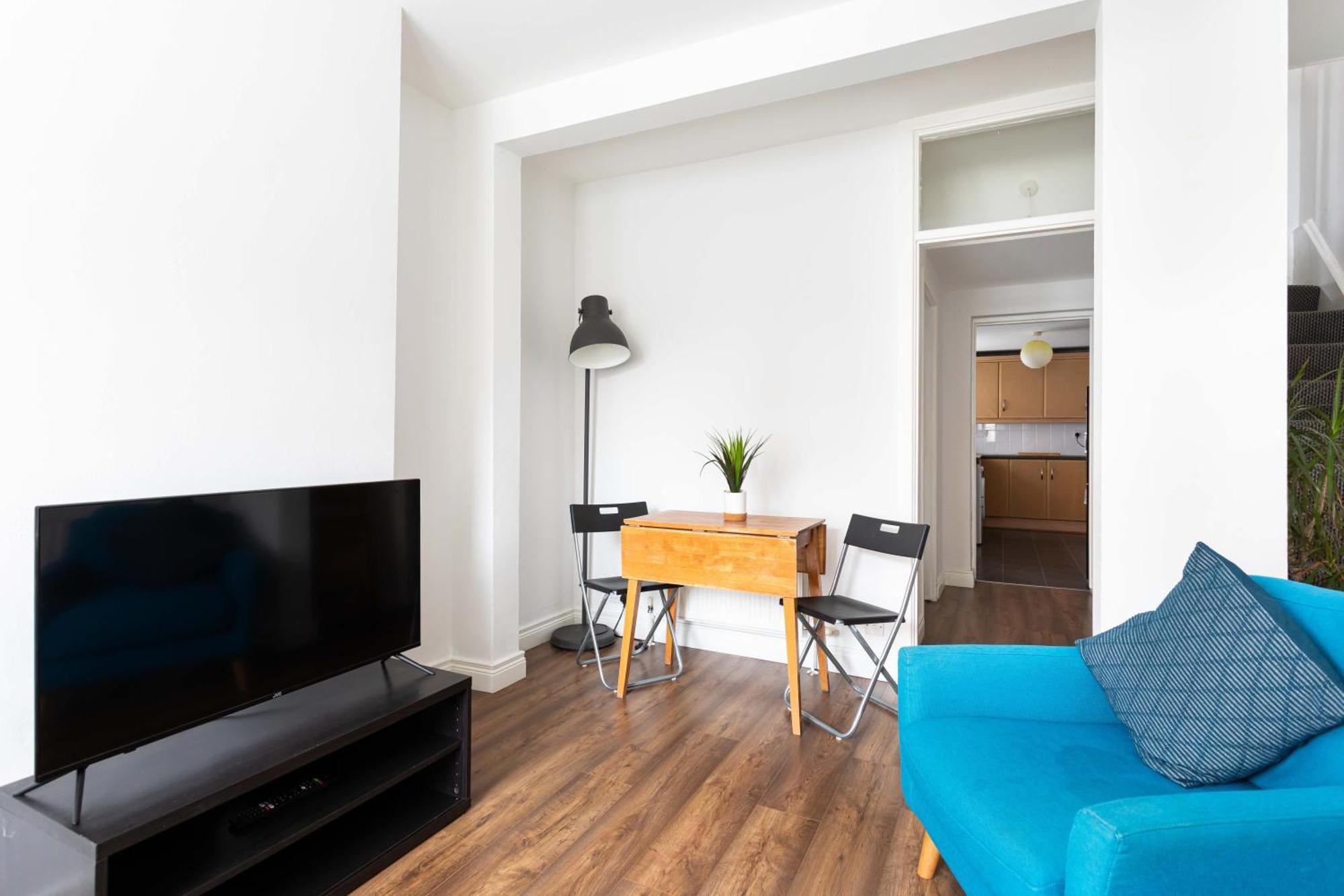 Apartment - 3 Bed Cosy Terrace - Hip And Trendy Ormeau Road Belfast