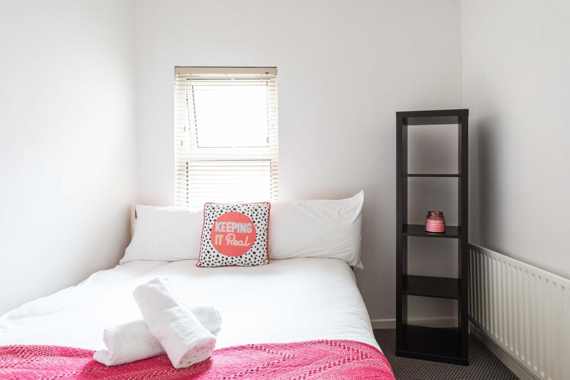 Apartment - 3 Bed Cosy Terrace - Hip And Trendy Ormeau Road Belfast