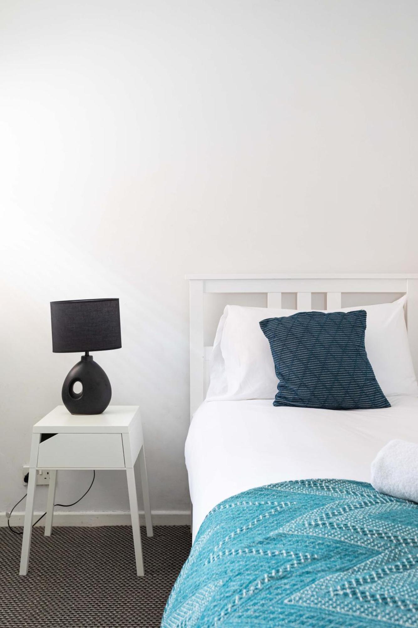 Apartment - 3 Bed Cosy Terrace - Hip And Trendy Ormeau Road *